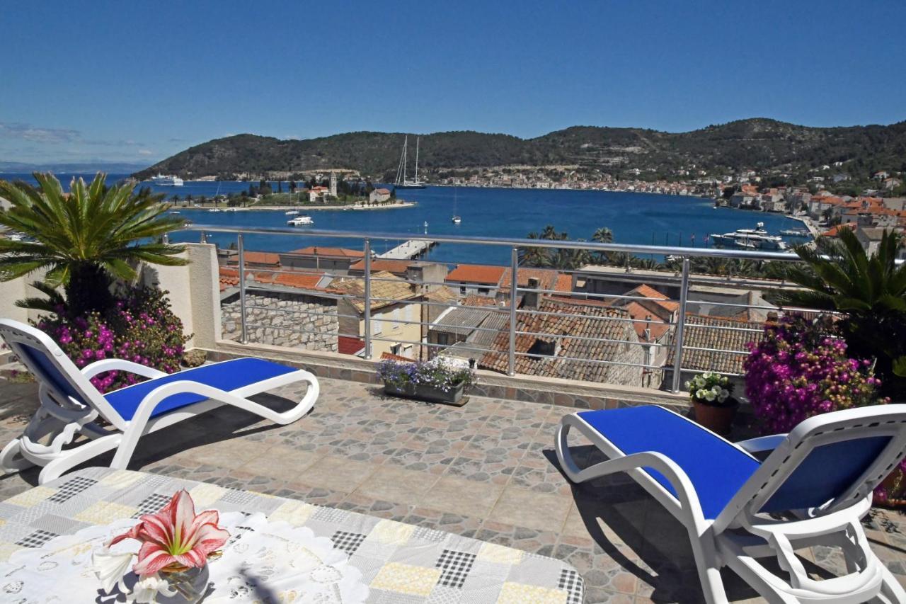 Apartment II Radisic Beautiful View Вис Экстерьер фото