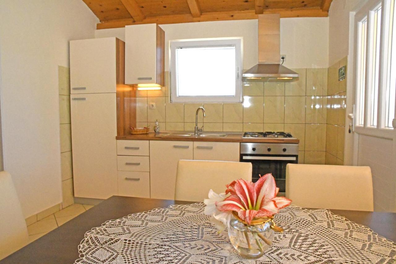 Apartment II Radisic Beautiful View Вис Экстерьер фото